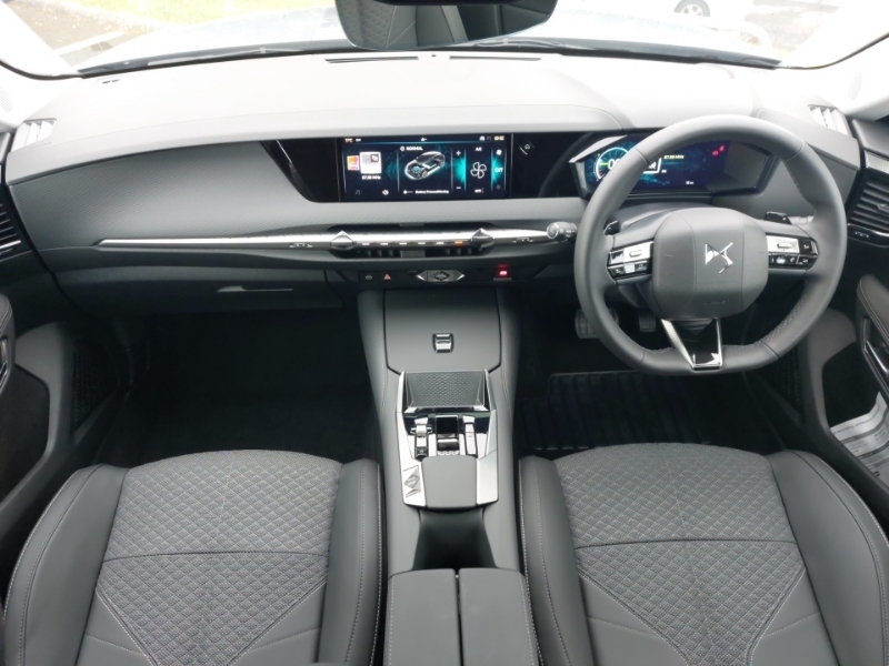 DS DS 3 Crossback 157Kw E-tense Pallas 61Kwh  Grey #3