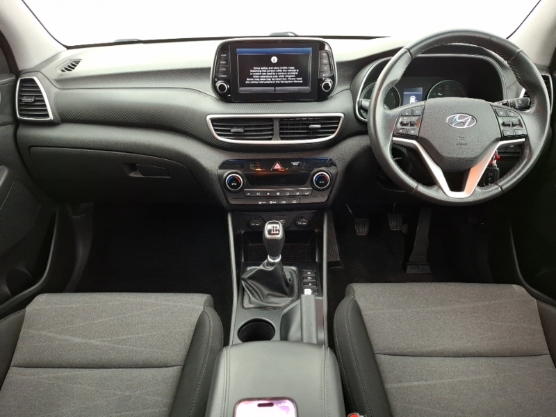 Hyundai Tucson 1.6 Gdi Se Nav 2Wd FY68EGF Beige #3