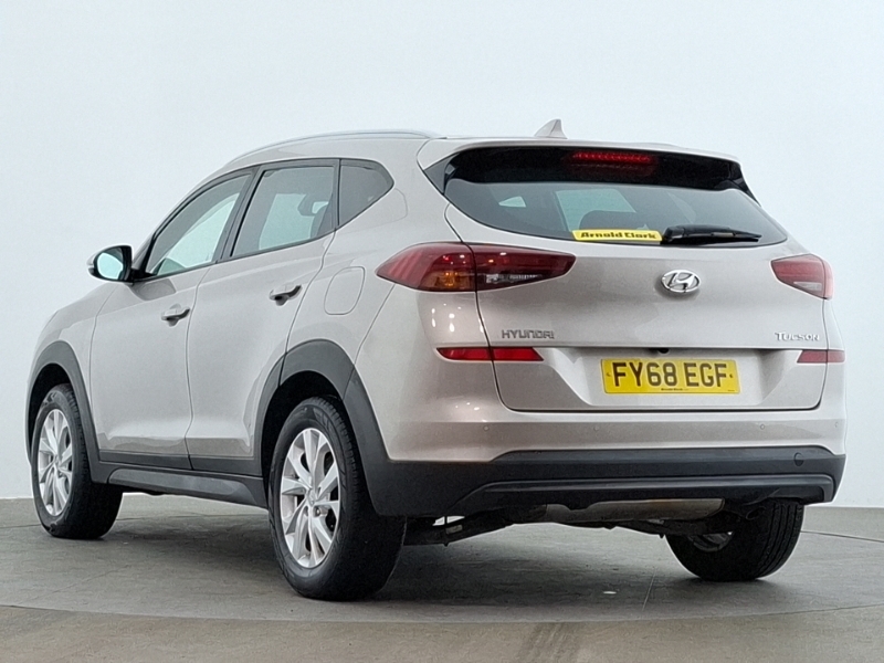 Hyundai Tucson 1.6 Gdi Se Nav 2Wd FY68EGF Beige #2