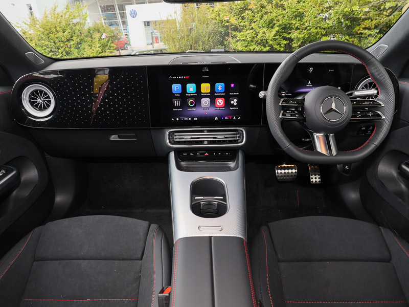 Mercedes-Benz CLA Class Cla 250 200Kw Eq Tech Amg Line Ed 85Kwh Red #3