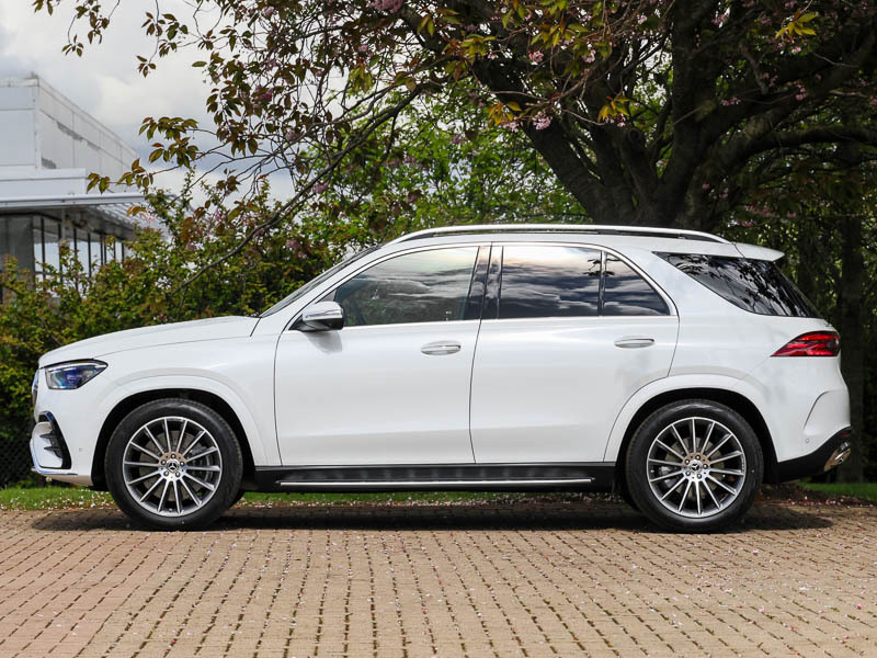 Mercedes-Benz GLE Class Gle 450D 4Matic Amg Line Prem 9G-tronic 7 St White #4