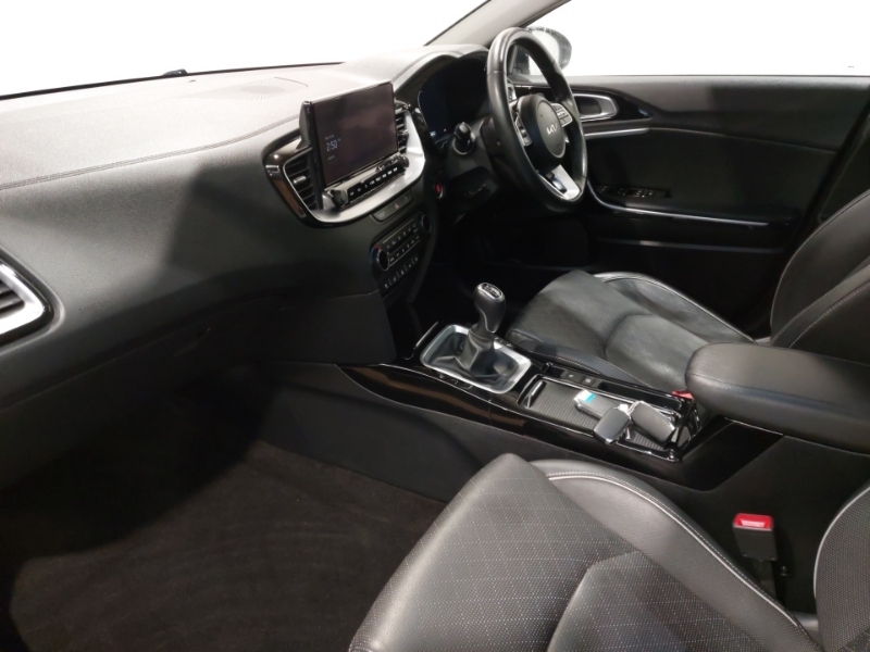 Kia Xceed 1.5T Gdi Isg 4 SR71CXF White #5