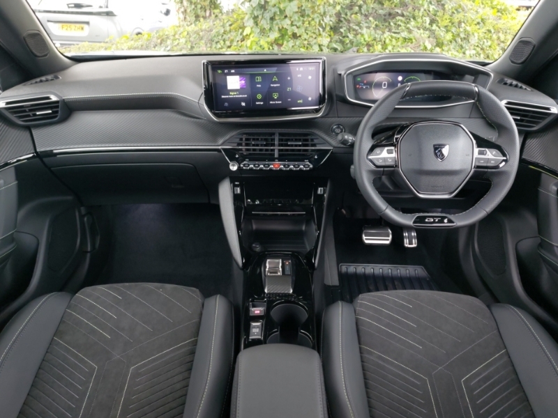 Peugeot 2008 1.2 Puretech 130 Gt Premium Eat8 Grey #3