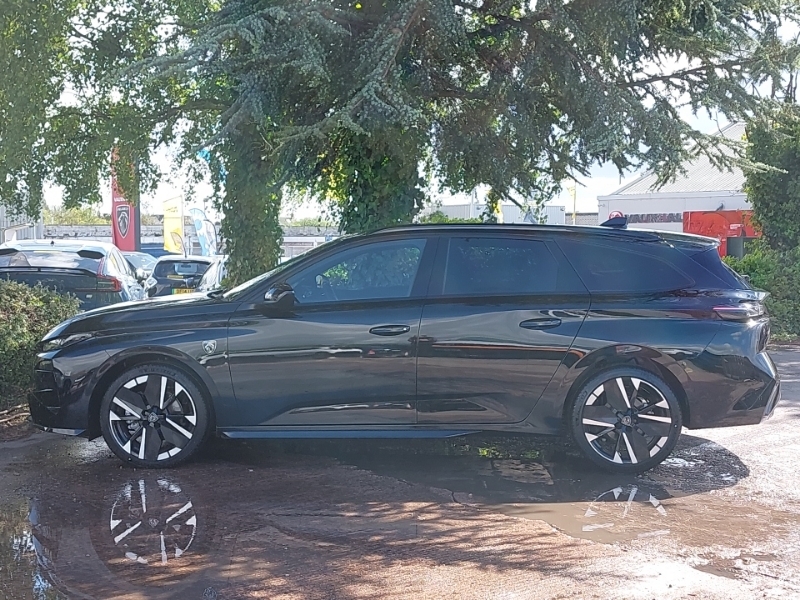 Peugeot 308 1.2 Hybrid 145 Gt E-dsc6 SJ26UVW Black #4