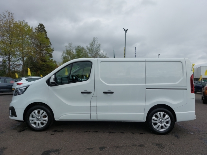 Renault Trafic Sl30 Blue Dci 150 Extra Safety Van White #4
