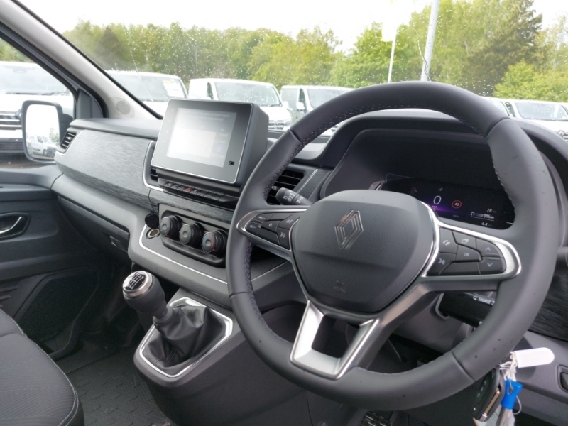Renault Trafic Sl30 Blue Dci 150 Extra Safety Van White #3