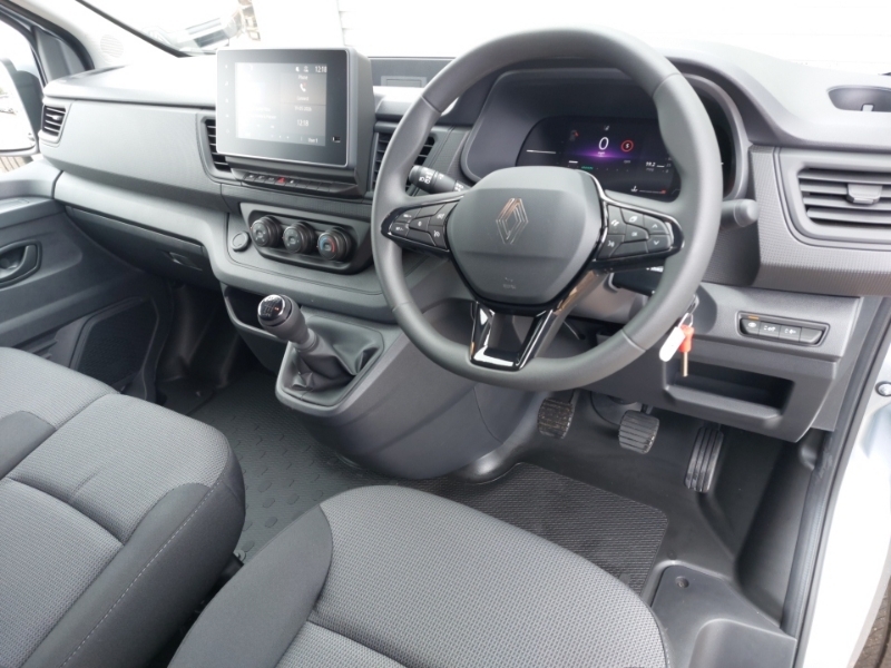Renault Trafic Ll30 Blue Dci 130 Advance Safety Van Grey #3