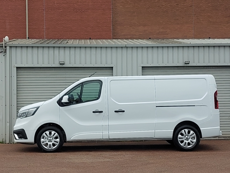 Renault Trafic Ll30 Blue Dci 130 Extra Safety Van SD26LMX White #4