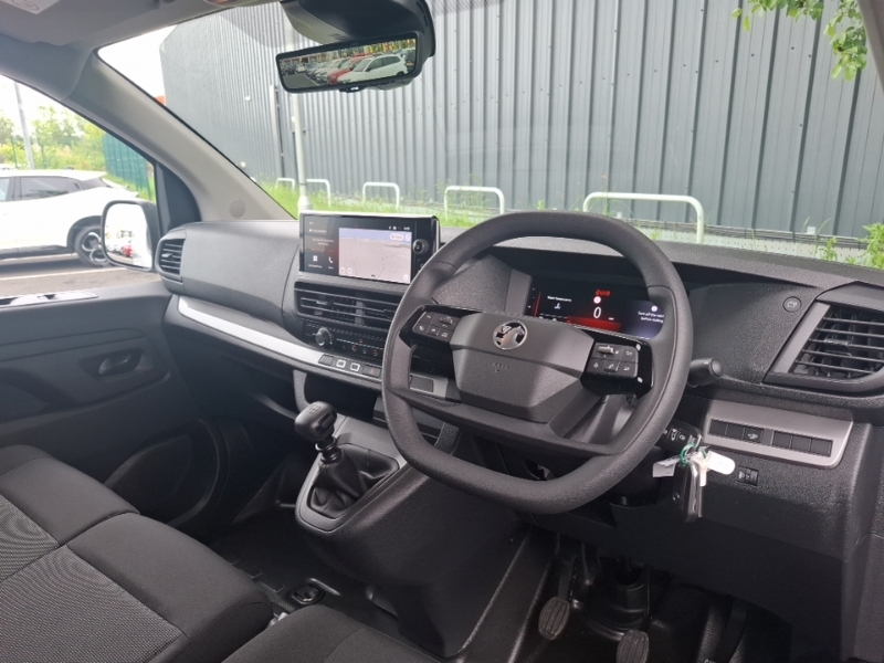 Vauxhall Vivaro 1.5 Turbo D 120 Pro H1 Van SD26TOU White #3
