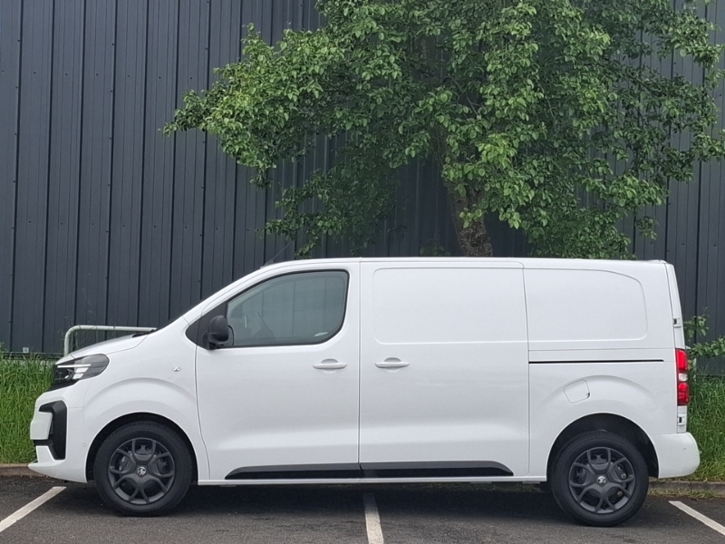 Vauxhall Vivaro 1.5 Turbo D 120 Pro H1 Van SD26TOU White #4