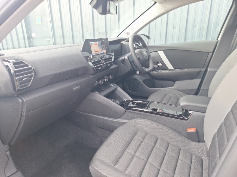 Citroen C4 1.2 130 Plus White #5