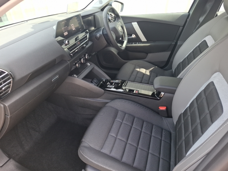 Citroen C4 1.2 130 Plus Green #5