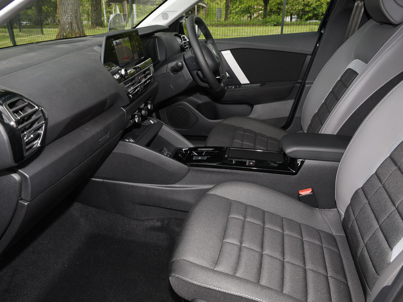 Citroen C4 1.2 130 Plus Blue #5