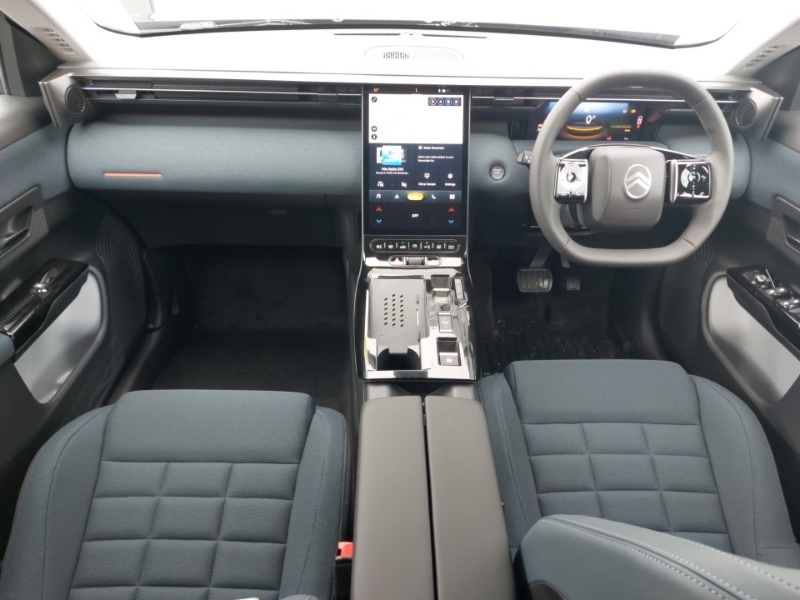Citroen C5 Aircross 1.2 Hybrid 145 Plus Black #3