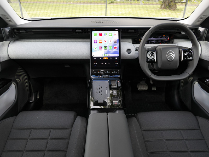 Citroen C5 Aircross 1.2 Hybrid 145 You ST26BJY White #3