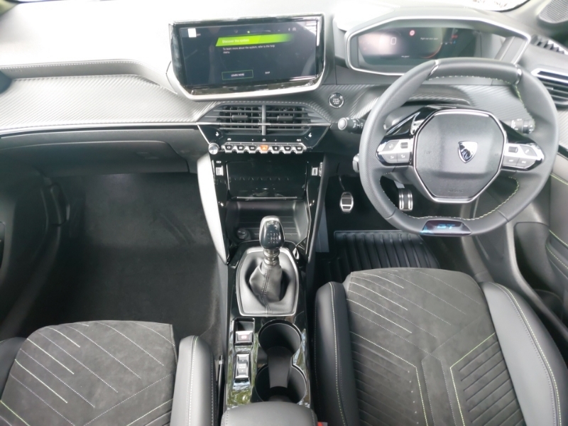 Peugeot 208 1.2 Puretech 100 Gt Premium SD26JZF White #3