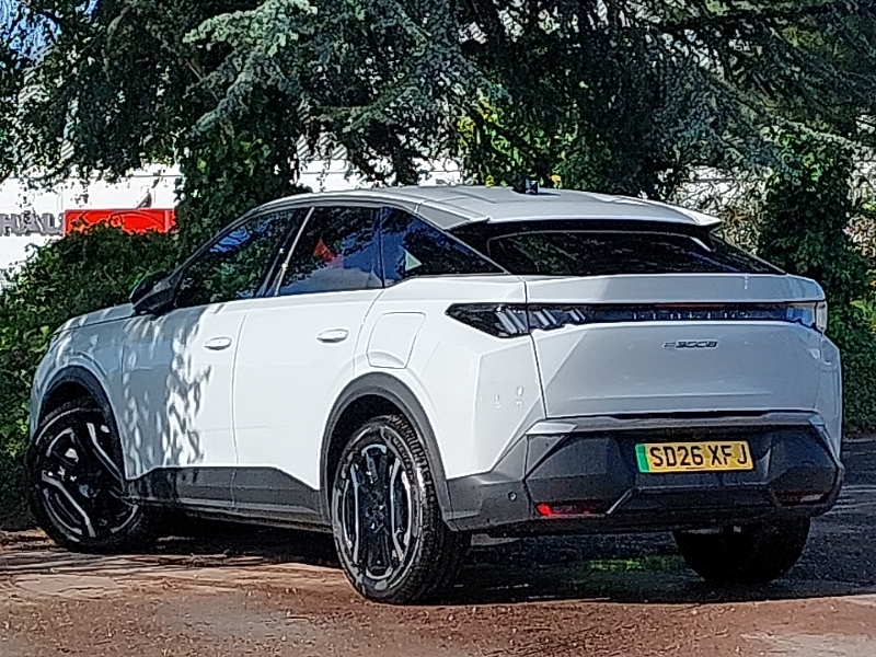 Peugeot 3008 157Kw Allure 73Kwh White #2