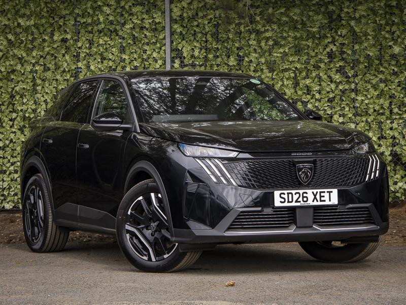 Peugeot 3008 157Kw Allure 73Kwh Black