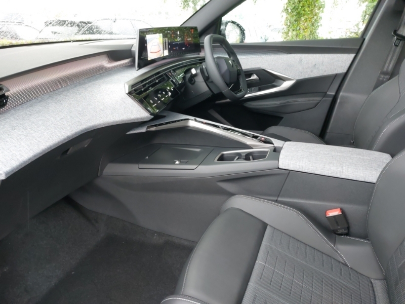 Peugeot 3008 157Kw Gt 73Kwh Grey #5