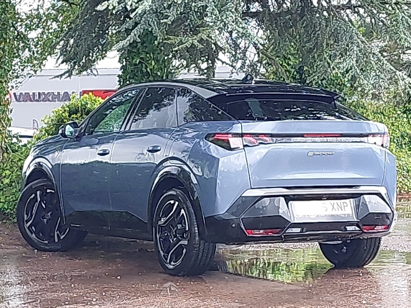 Peugeot 3008 157Kw Gt 73Kwh Blue #2