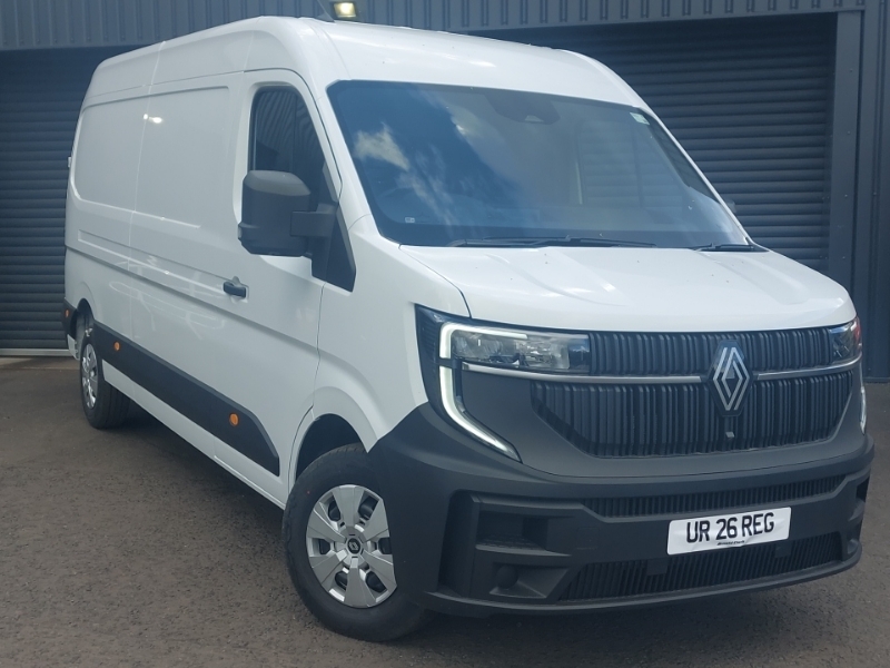 Renault Master Lm35 Blue Dci 150 Advance Medium Roof Van White