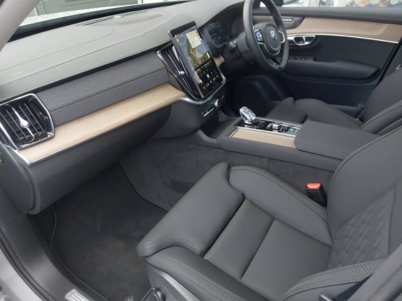 Volvo XC90 2.0 B5p Plus Dark Awd Geartronic Grey #5