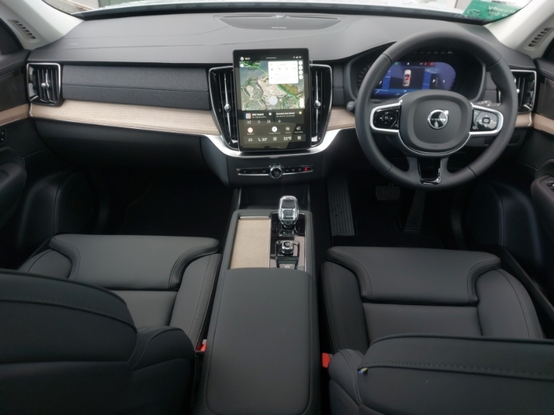 Volvo XC90 2.0 B5p Plus Dark Awd Geartronic Grey #3