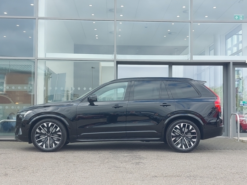 Volvo XC90 2.0 B5p Plus Pro Dark Awd Geartronic Black #4