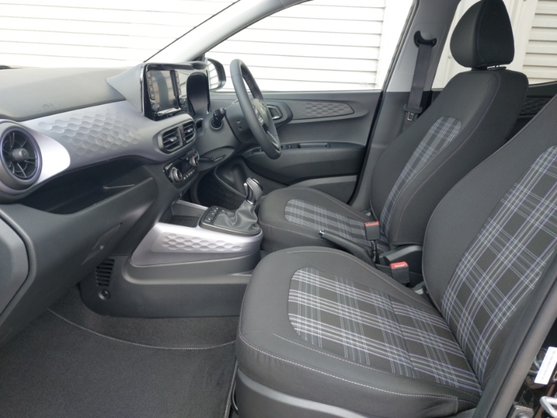 Hyundai I10 1.2 79 Premium Nav ST26MYA Blue #5