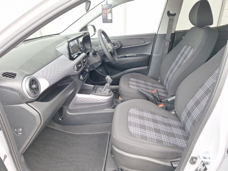 Hyundai I10 1.2 79 Premium Nav SD26VGX Grey #5