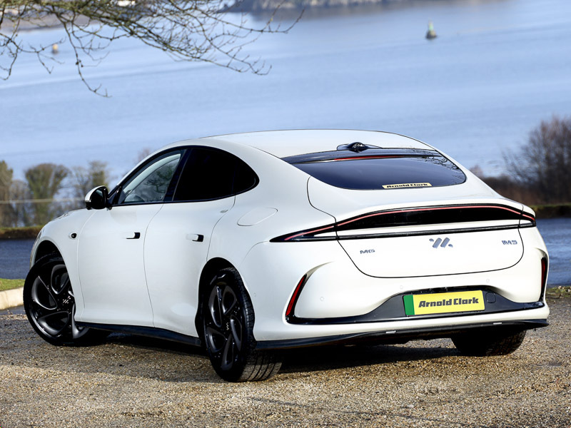 MG IM5 553Kw Performance 100Kwh White #2