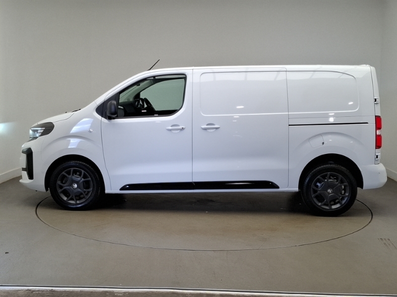 Vauxhall Vivaro 1.5 Turbo D 120 Pro H1 Van SD26TRZ White #4