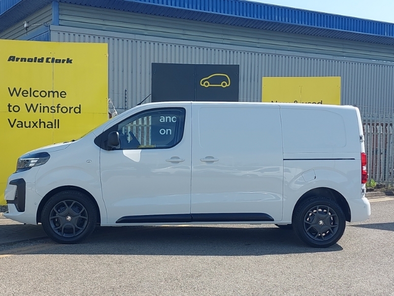 Vauxhall Vivaro 1.5 Turbo D 120 Pro H1 Van White #4