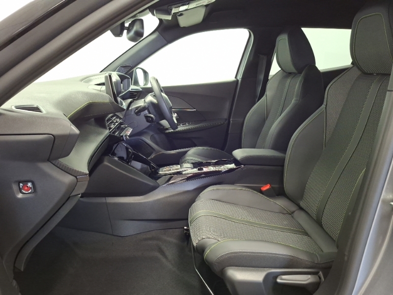 Peugeot 2008 1.2 Puretech 130 Gt Eat8 Grey #5