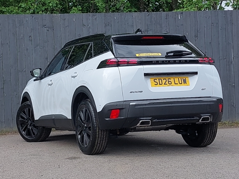 Peugeot 2008 1.2 Puretech 130 Gt Premium Eat8 White #2