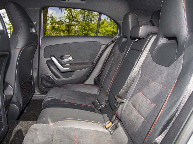Mercedes-Benz A Class A180 Amg Line Executive Silver #6