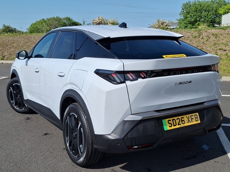 Peugeot 3008 157Kw Allure 73Kwh SD26XFB White #2