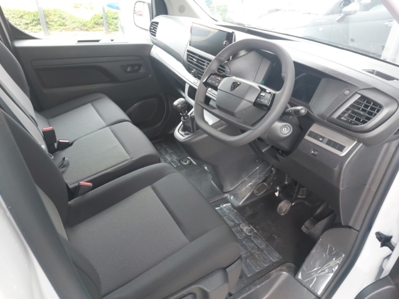 Peugeot Expert 2.0 Bluehdi 145 Asphalt Van White #3