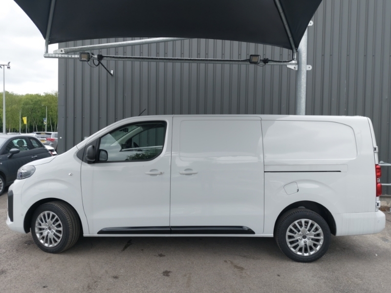 Peugeot Expert 2.0 Bluehdi 145 Asphalt Van White #4