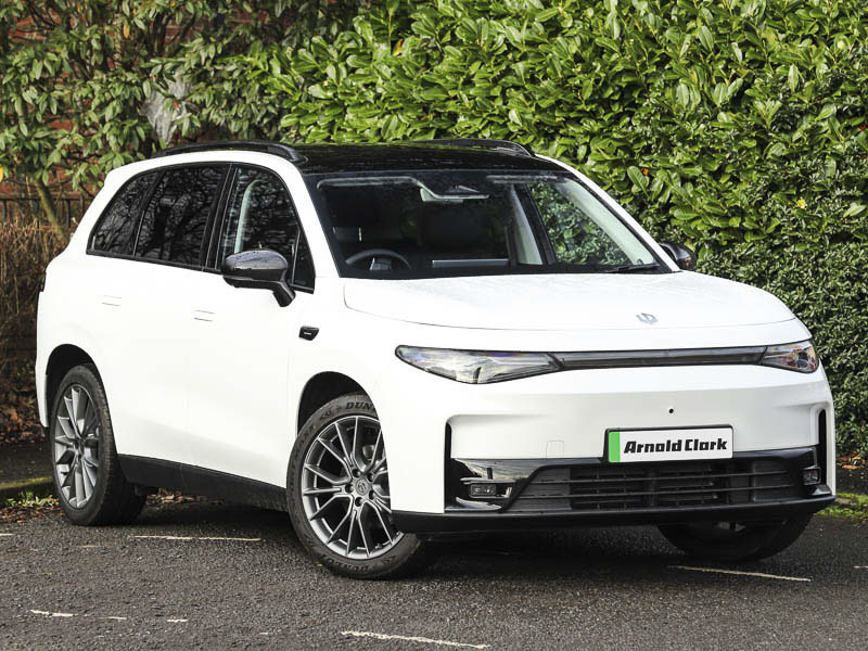 Leapmotor C10 158Kw Hybrid Ev 28Kwh White