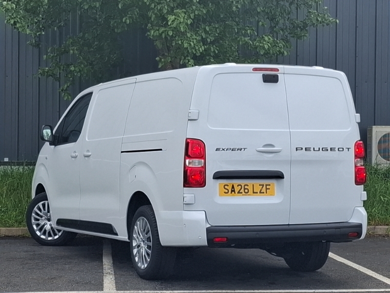 Peugeot Expert 2.0 Bluehdi 145 Asphalt Van SA26LZF White #2