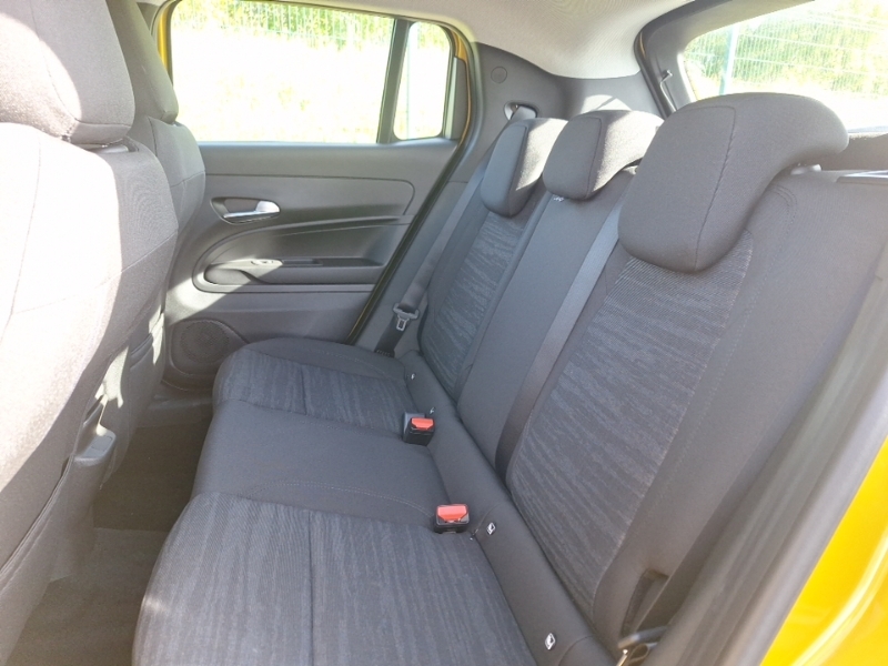 Jeep Avenger 1.2 E-hybrid Longitude Dct SD26XRP Yellow #6