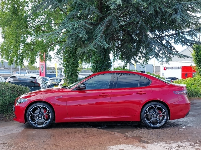 Alfa Romeo Giulia 2.0 Turbo Veloce Red #4