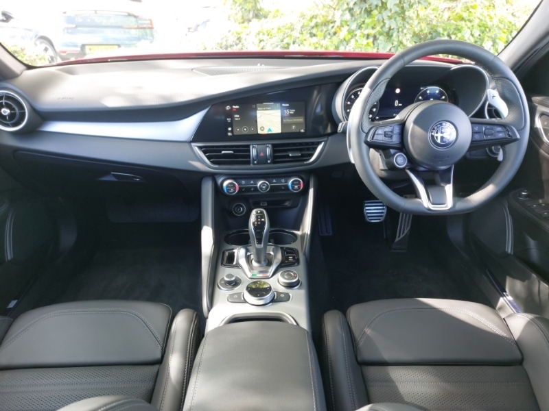 Alfa Romeo Giulia 2.0 Turbo Veloce Red #3