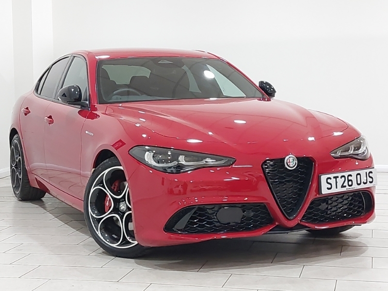 Alfa Romeo Giulia 2.0 Turbo Veloce Red