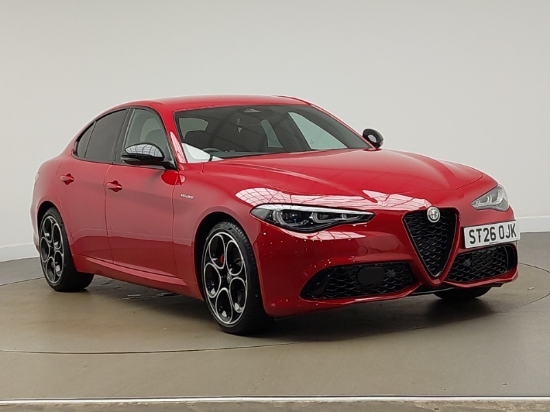 Alfa Romeo Giulia 2.0 Turbo Veloce Red