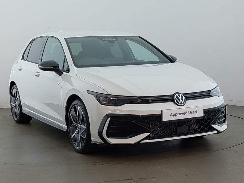 Volkswagen Golf 1.5 Tsi 150 Black Edition SB75VGZ White