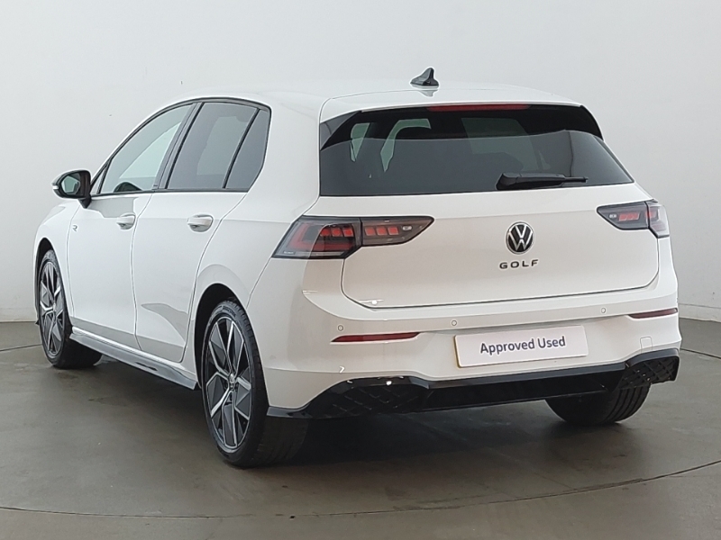 Volkswagen Golf 1.5 Tsi 150 Black Edition SB75VGZ White #2