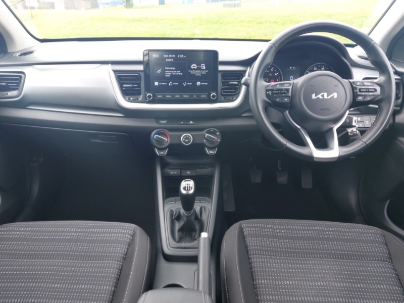 Kia Stonic 1.0T Gdi 99 2 SD23WNT Black #3