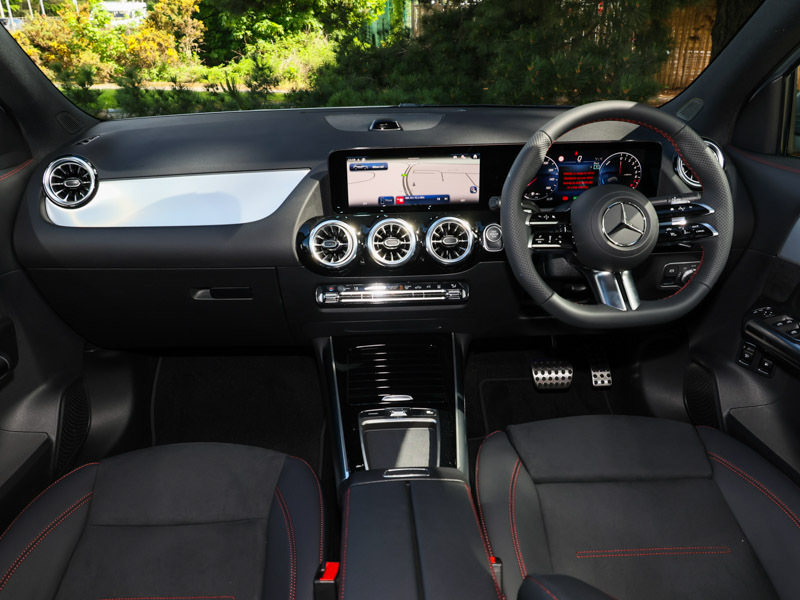 Mercedes-Benz GLA Class Gla 250E Amg Line Executive Silver #3